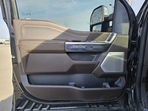 Used 2024 Ford F350 King Ranch w/ Chrome Package image 12