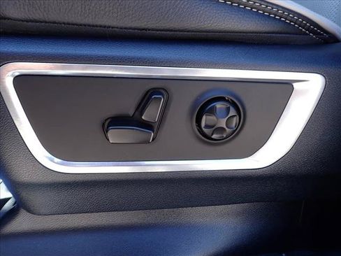 Used 2022 RAM 1500 Limited AWD/4WD image 14