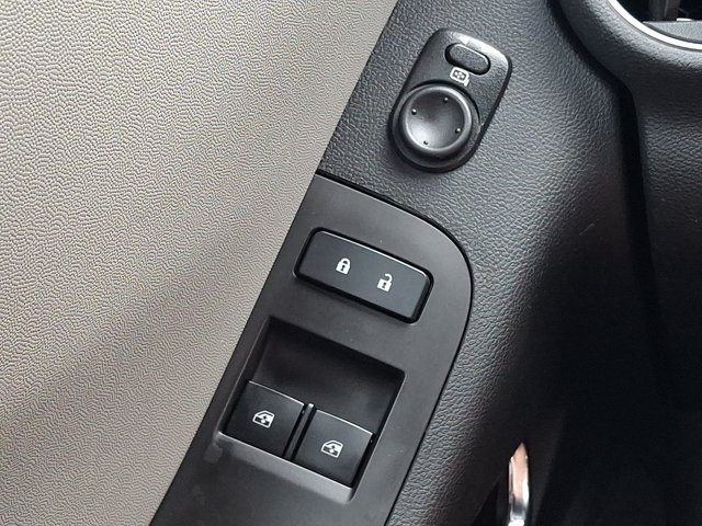 Used 2012 Chevrolet Camaro LS RWD image 26