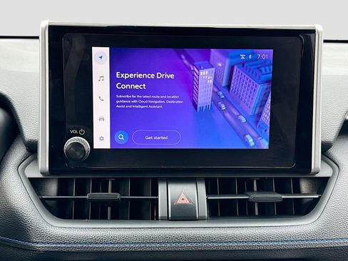 Used 2023 Toyota RAV4 SE image 15