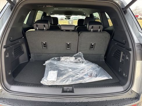 New 2026 Buick Enclave Preferred w/ Power Package AWD/4WD image 31