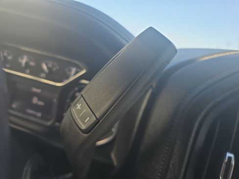 Used 2022 GMC Sierra 1500 SLT w/ SLT Premium Package image 27