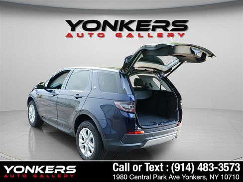 Used 2022 Land Rover Discovery Sport S image 7
