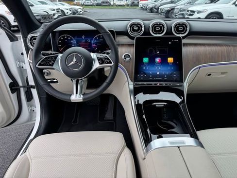 Used 2026 Mercedes-Benz GLC 300 4MATIC image 13