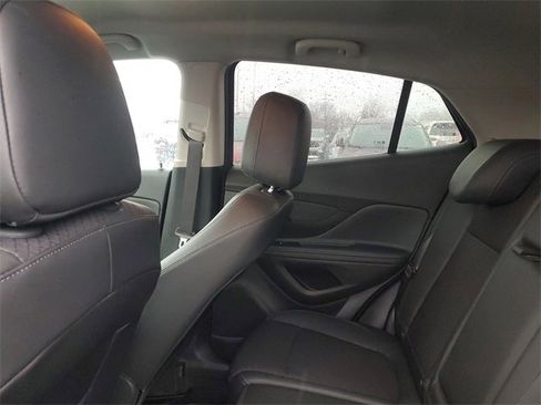 Certified 2022 Buick Encore Preferred w/ Safety Package image 9