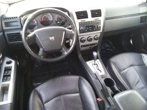 Used 2010 Dodge Avenger R/T image 10