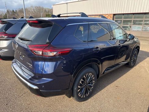 New 2026 Nissan Rogue Platinum w/ Platinum Premium Package AWD/4WD image 4