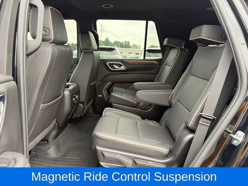 Used 2024 Chevrolet Tahoe Premier AWD/4WD image 30