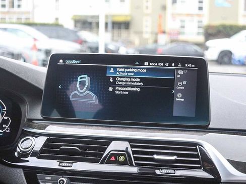 Certified 2023 BMW 530e w/ M Sport Package image 14