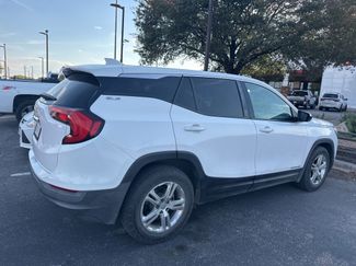 Used 2018 GMC Terrain SLE image 1