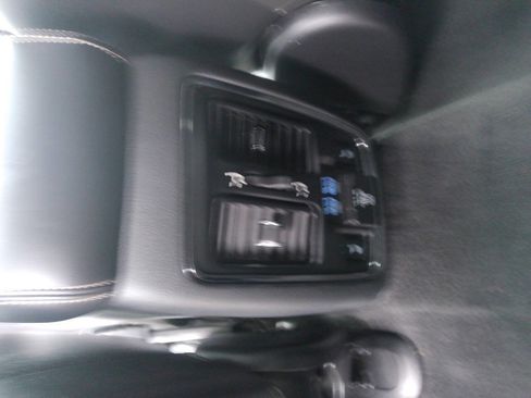 Used 2015 Jeep Grand Cherokee Limited AWD/4WD image 33