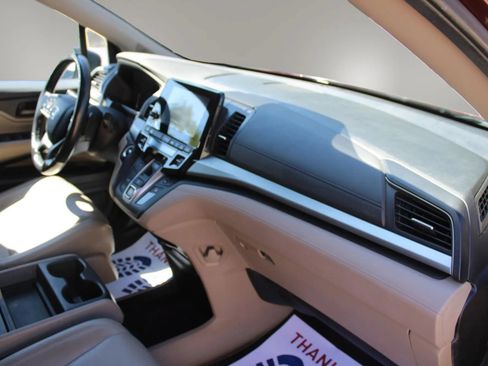 Used 2019 Honda Odyssey EX-L image 21