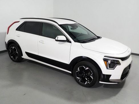Used 2023 Kia Niro Wind image 11