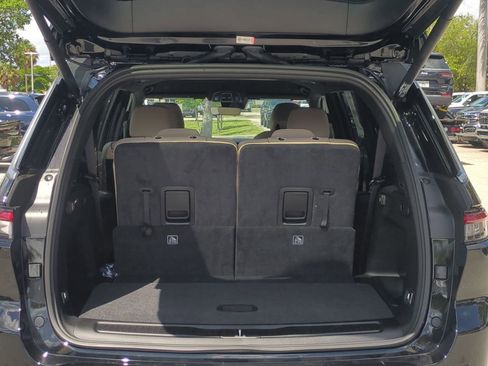 New 2026 Jeep Grand Cherokee L Limited RWD image 13