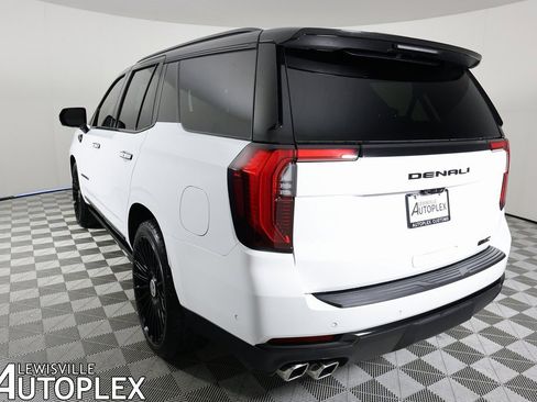 Used 2026 GMC Yukon Denali Ultimate image 9