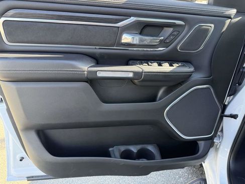 Used 2023 RAM 1500 Laramie image 27