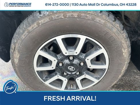Used 2017 Toyota Tundra SR5 w/ TRD Off Road Package AWD/4WD image 10