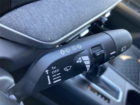 New 2026 Nissan Kicks SV w/ SV Premium Package FWD image 26