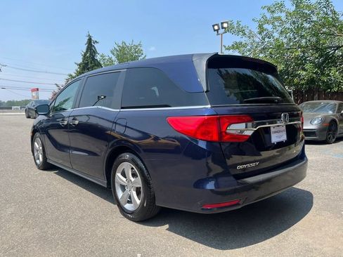 Used 2019 Honda Odyssey EX image 5