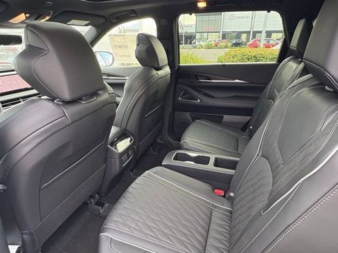 New 2026 INFINITI QX60 Autograph w/ Dark Cargo Package image 13