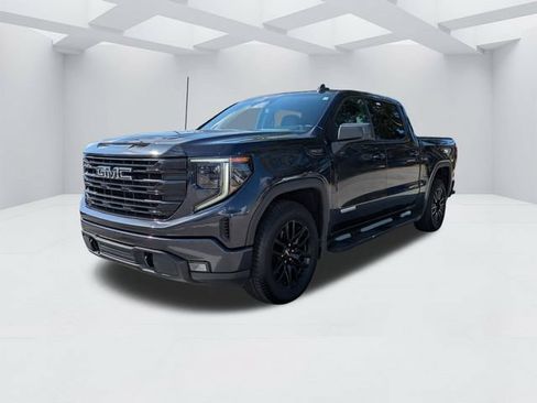 Used 2022 GMC Sierra 1500 Elevation w/ LPO, Elevation Black Package RWD image 10