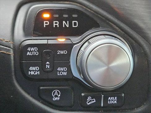 Used 2020 RAM 1500 Limited w/ Off Road Group AWD/4WD image 14