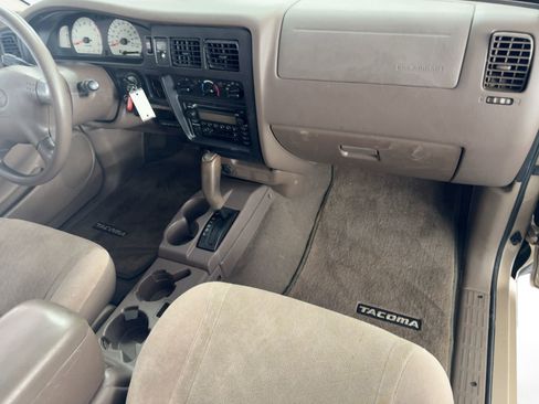 Used 2003 Toyota Tacoma PreRunner image 28