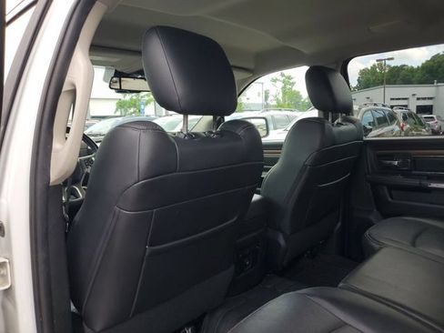 Used 2016 RAM 1500 Laramie w/ Convenience Group AWD/4WD image 16