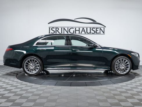 New 2026 Mercedes-Benz S 580 4MATIC Sedan image 4