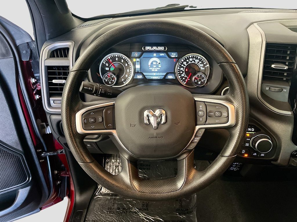 Used 2025 RAM 1500 Warlock AWD/4WD image 11