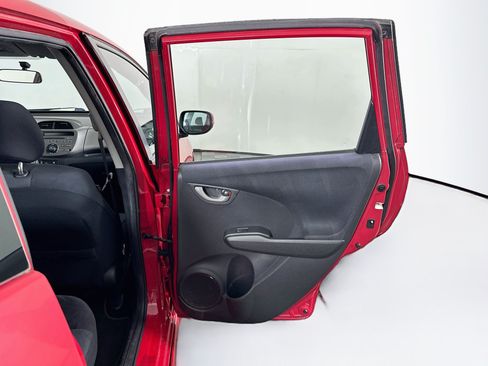 Used 2010 Honda Fit Sport image 28