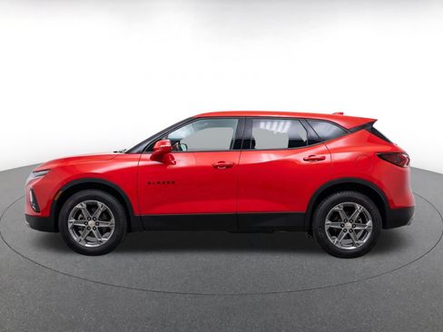 Used 2026 Chevrolet Blazer LT FWD image 4