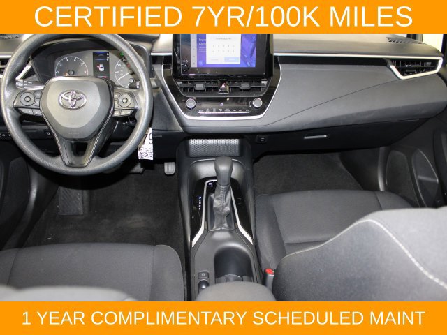 Used 2025 Toyota Corolla LE FWD image 15