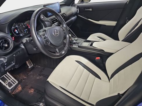 Used 2024 Lexus IS 350 F Sport w/ Navigation Package RWD image 15