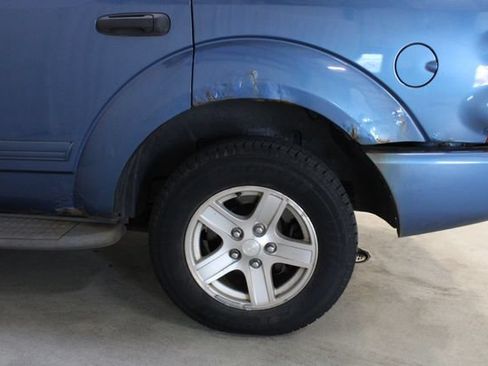 Used 2004 Dodge Durango SLT AWD/4WD image 28