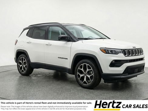 Used 2025 Jeep Compass Limited image 1