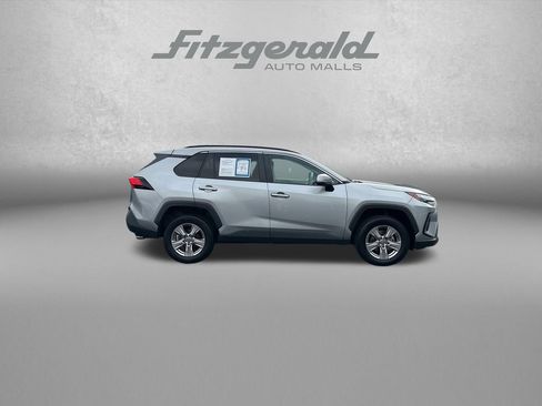 Used 2023 Toyota RAV4 XLE AWD/4WD image 8