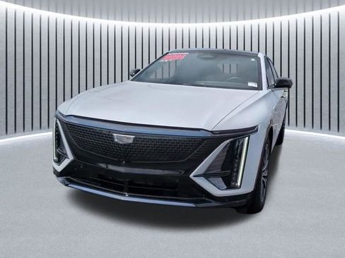 Used 2024 Cadillac Lyriq Sport image 13