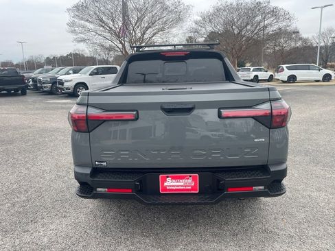 Used 2022 Hyundai Santa Cruz SEL w/ Activity Package image 4