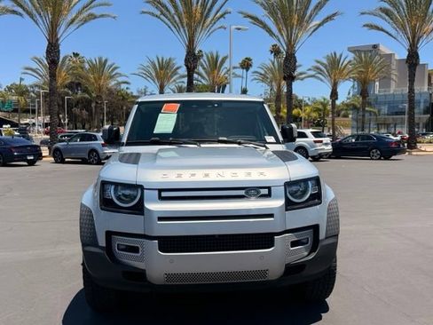 Used 2023 Land Rover Defender 110 AWD/4WD image 3