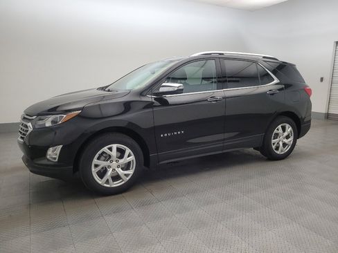 Used 2020 Chevrolet Equinox Premier AWD/4WD image 2
