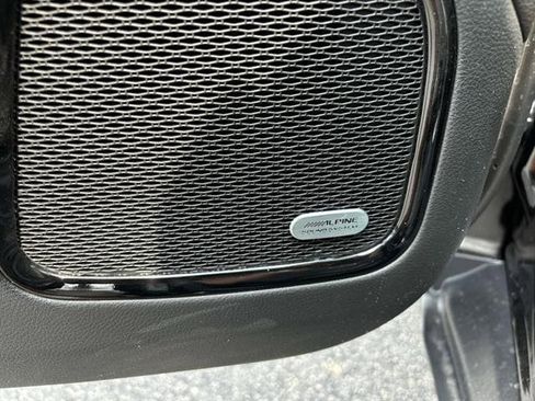 Certified 2024 Jeep Compass Limited w/ Sun and Sound Group image 9