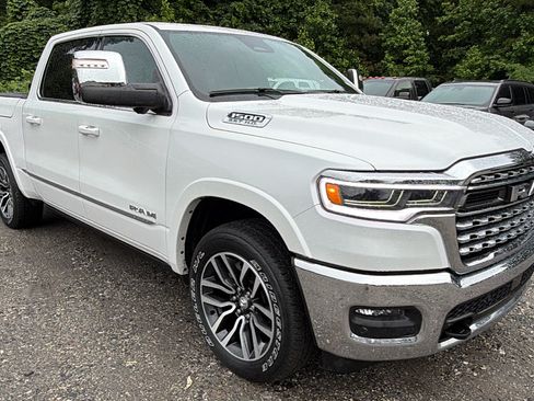 Used 2025 RAM 1500 Limited AWD/4WD image 5