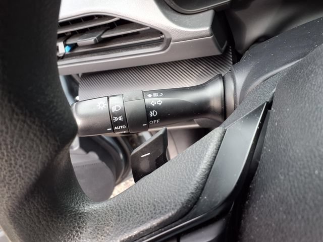 Used 2024 Subaru Crosstrek 2.0i Premium w/ Crosstrek Mirror Package AWD/4WD image 10