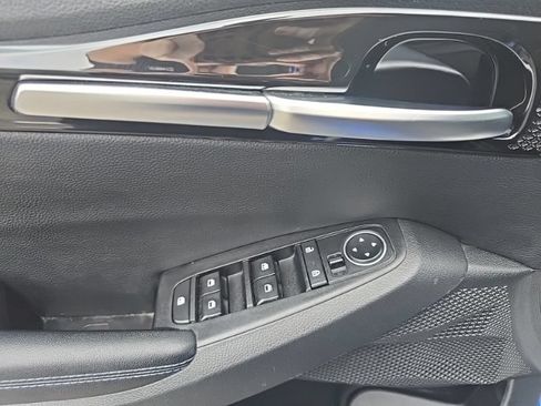 Used 2023 Kia Seltos S w/ Navigation Package AWD/4WD image 22
