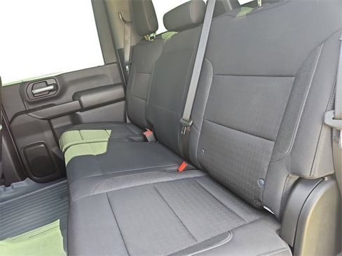 Used 2025 Chevrolet Silverado 2500 Custom w/ Custom Value Package image 13
