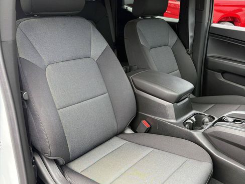 Used 2026 Chevrolet Colorado Trail Boss AWD/4WD image 22
