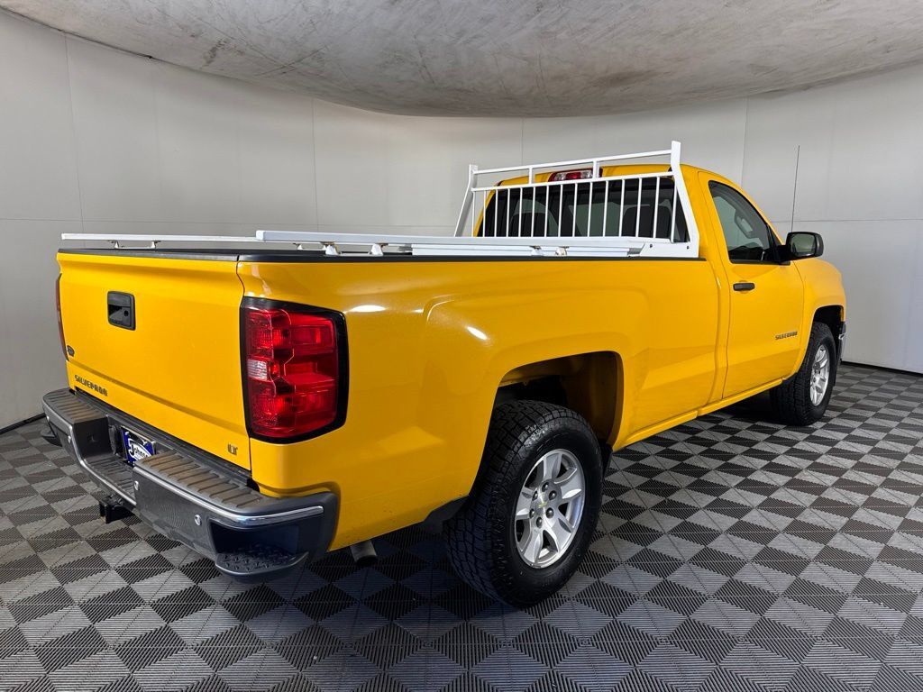 Used 2015 Chevrolet Silverado 1500 LT w/ Trailering Package RWD image 5