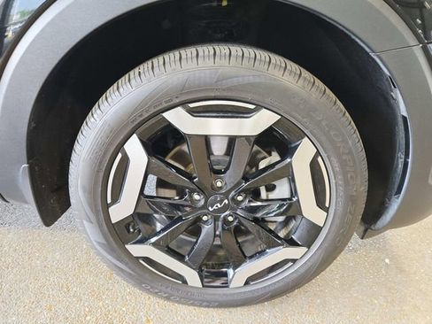 Used 2024 Kia Telluride S w/ S Sunroof Package AWD/4WD image 16