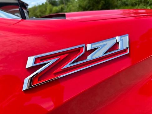 Used 2025 Chevrolet Silverado 1500 LT w/ Z71 Off-Road Package AWD/4WD image 10